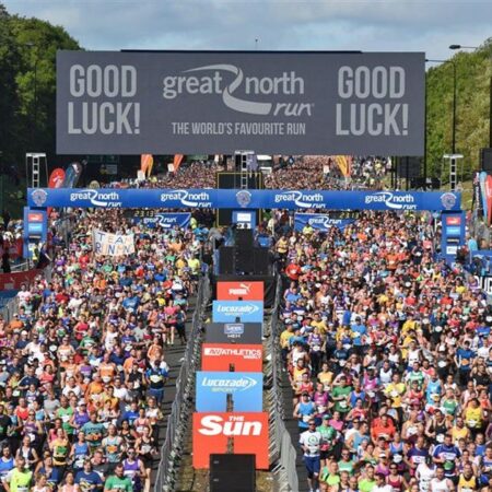 Организаторы Great North Run извинились за ошибку с изображением реки на медалях и футболках 2025 года